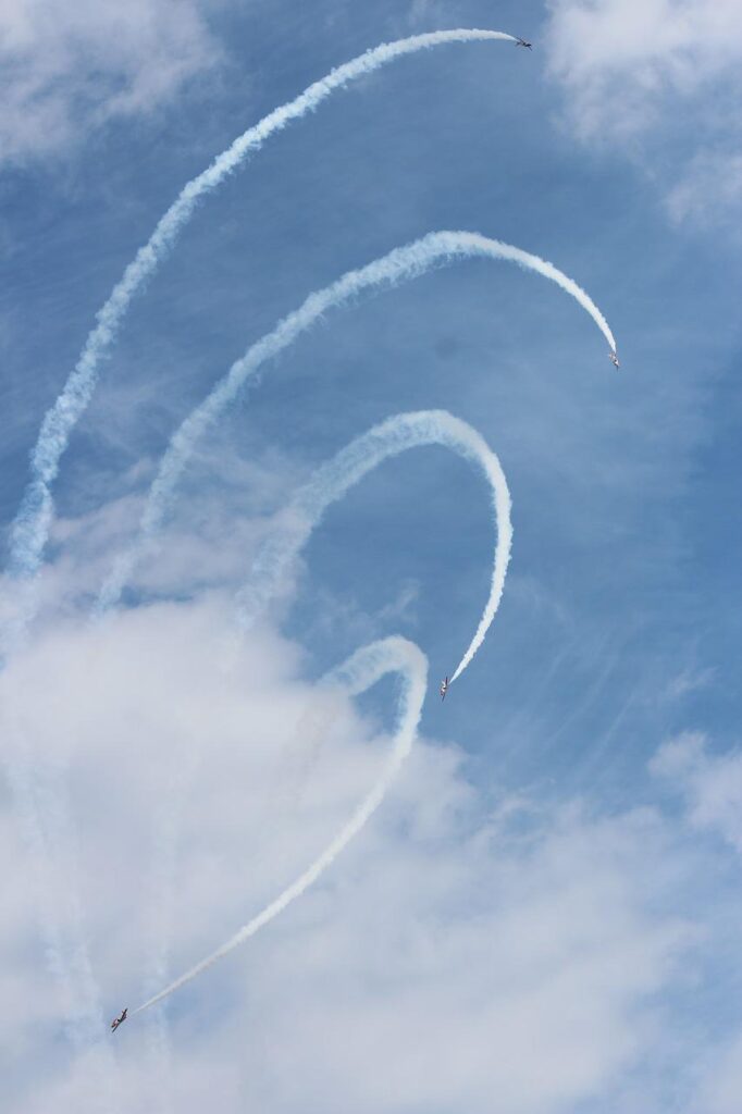 show, aerial, gijón-2225549.jpg
